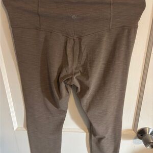 Athleta Elation 7/8 High-Rise Leggings